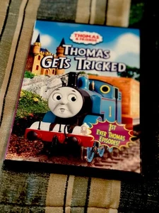 Thomas & Friends -Gets Tricked DVD 2006 Cartoon Kids Nmint  2007 + Booklet 1st E - Picture 1 of 3