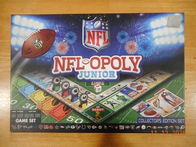 NFL-OPOLY JUNIOR BOARD GAME MASTERPIECES COLLECTORS EDITION SET TOM BRADY PATS - Image 1 of 4