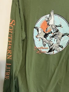 NEW Southern Lure Men's Hunting Graphic T-Shirt Large L Green Mallards NWT Ducks - Picture 1 of 7