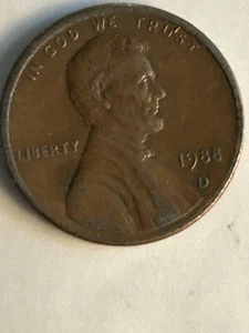 1988 D Wide AM Lincoln Penny (#220) - Picture 1 of 3