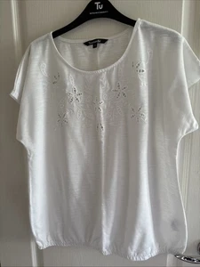 Ladies White Top Size 14 By Bonmarche - Picture 1 of 4