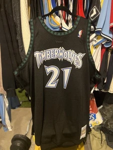 🔥 AUTHENTIC MITCHELL AND NESS Retro Kevin Garnett Timberwolves Jersey - Picture 1 of 6