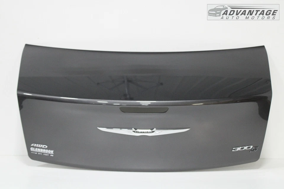 CHRYSLER 300 2011-2023 TAPA MALETERO TRASERO CUBIERTA PANEL GRANITO CRISTAL OEM Foto 1 de 4