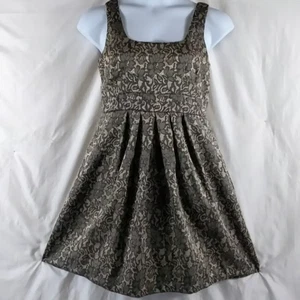 Studio Y Women's Shimmery Beige Sleeveless Pleated Mini Dress Size 13/14 - Picture 1 of 8