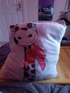 Funky Giraffe Pillow 13.5 By 16 Inch (messed up corner half price. Perfect condi - Picture 1 of 4