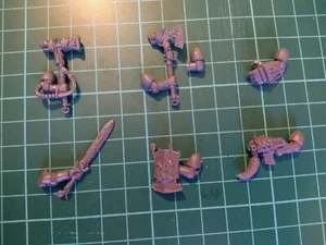 Space Wolves Character Weapons (bits) - Picture 1 of 1