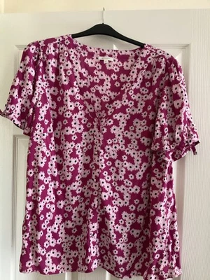 Monsoon Blouse Pink/white Flowers Size XL - Image 1 of 4