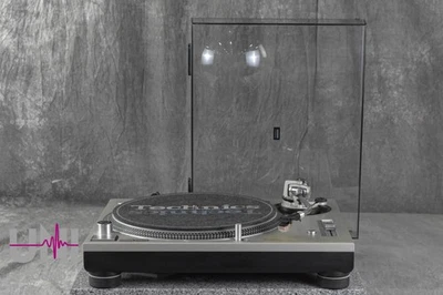 Technics SL-1200MK3D Silver Direct Drive DJ Turntable in Good Condition - Image 1 of 4