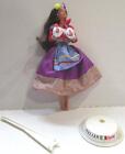 1993 Italian Barbie pretty in good condition as shown with stand 