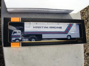 DIECAST IXO VOLVO F88 RACING TRANSPORTER 'MARTINI'  1:43 SCALE NEW OLD STOCK - Picture 1 of 8