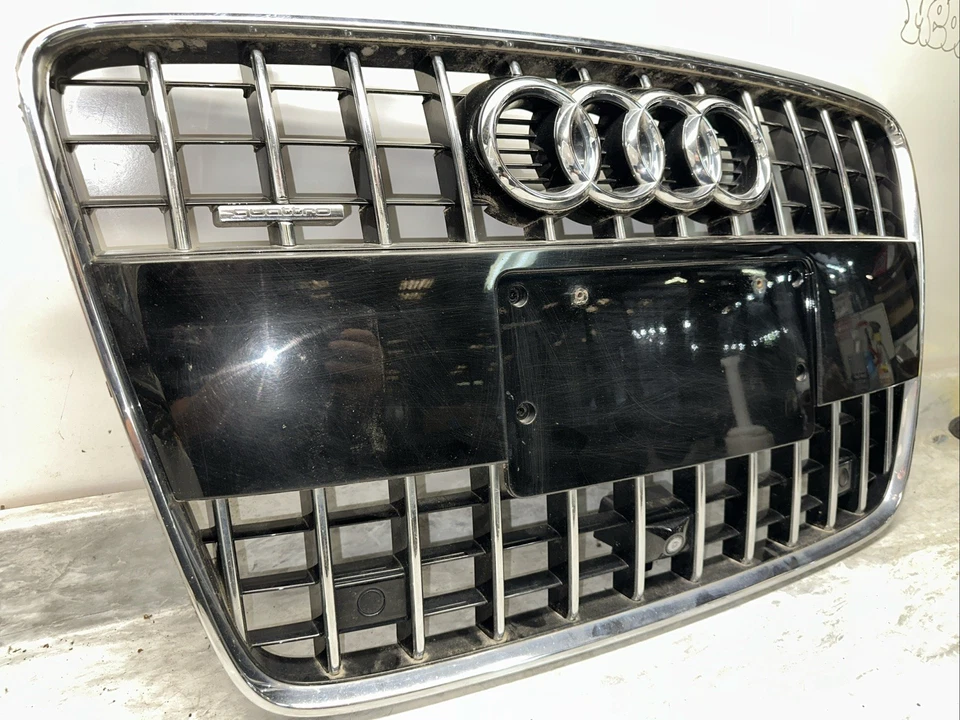 2012 - 2015 AUDI Q7 grade dianteira BUMPER 4L0 853 651 H 2 sensores frontais + câmera - Imagem 1 de 4