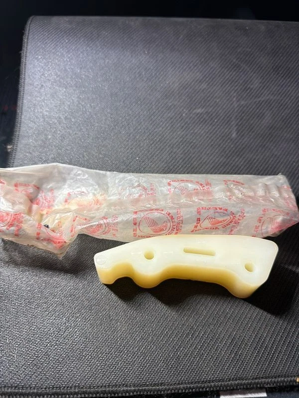 OEM HONDA XR 200 250 350 500 R 1983 - 02 OEM CADENA DESLIZANTE 52147-KF0-000 Foto 1 de 1