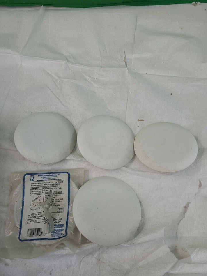 Arlington CP3540 Paintable Ceiling Cover Fits 3-1/2in to 4in Boxes