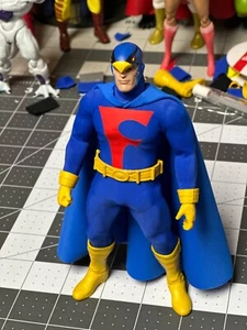 Mezco one 12, marvel legends 1/12 blue falcon suit and cape only - Picture 1 of 6