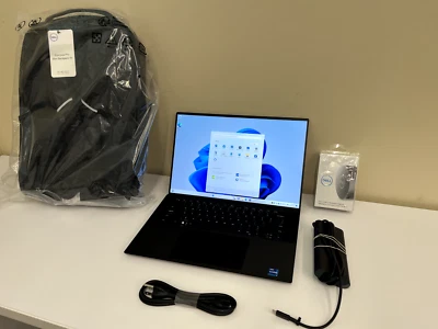 Dell Precision 5570 15.6" i7-12800H @ 2.40GHz 1 TB NVMe SSD 16GB RAM Win 11 Pro Foto 1 de 4