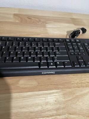 Compaq Keyboard Black Slim - Image 1 of 4