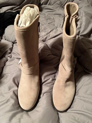 Botas Vince Camuto bege camurça panturrilha média novas em folha - Imagem 1 de 3