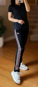 Adidas Youth Tech Fleece Jogger Black Pink 3 Stripes M 10/12 , L 14 , XL 16 NWT - Picture 1 of 18