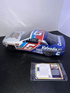 1995 VALVOLINE LIMITED EDITION COMMEMORATIVE CAR TIN MARK MARTIN #6 FORD - Picture 1 of 4