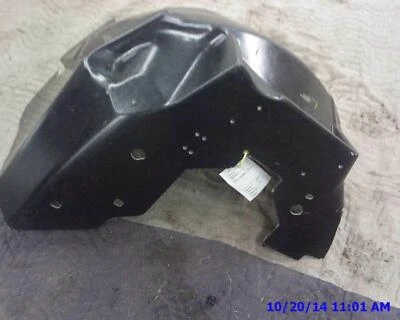 Guardabarros interior delantero izquierdo Dodge Viper 1999 Foto 1 de 4