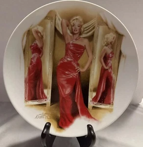 Marilyn Monroe Collectors Plate 1992 "HOW TO MARRY A MILLIONAIRE" W/COA - Picture 1 of 7