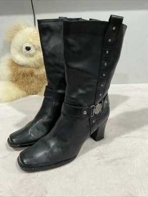 Harley Davidson D85507 Women’s Black Leather High Heeled Motorcycle Boots Size 8 - Image 1 of 4