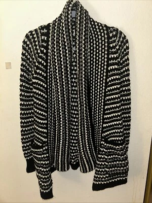 Rip Curl Shambala Cardigan Sweater XSMALL Black &White Pre-Loved - Image 1 of 4