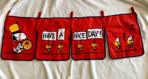 New Sanrio Hallmark Peanuts Snoopy & Woodstock Have A Nice Day Flag Banner - Picture 1 of 8