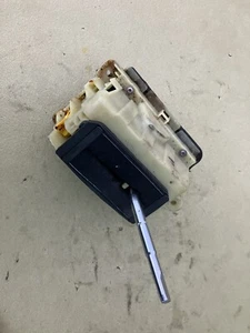 08-14 Mercedes W204 C300 C350 C63 AMG Floor Gear Shifter Selector A2042673724 - Picture 1 of 10