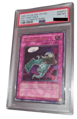 YuGiOh! D. D. Trap Hole - PSA 8 - Ultimate Rare - 2005 1st Edition CRV - Vintage - Bild 1 von 4