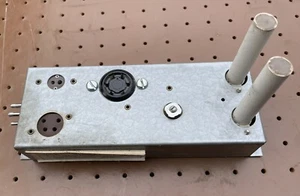 Original Leslie Model 28 Schrankstecker - Bild 1 von 4