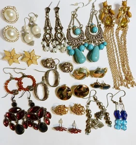 Vintage Estate Lot 17 Earrings. Modernist, Classic Glass Dangle Pierced Earrings - Picture 1 of 8