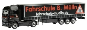 Mercedes-Benz Actros V8 "Fahrschule Mülln" - 1:87 (Schuco item: 22509) - Imagen 1 de 1