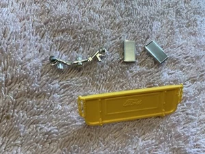1 24 scale model parts 1929 Ford Pickup Monogram Tailgate And More Only - Picture 1 of 5