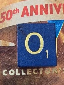 Scrabble Blue Damaged O Letter Tile 1998 50th Anniversary Single Game Part Piece - Picture 1 of 2