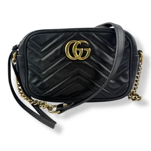 Mini sac à main Gucci GG Marmont en cuir noir - Photo 1/7