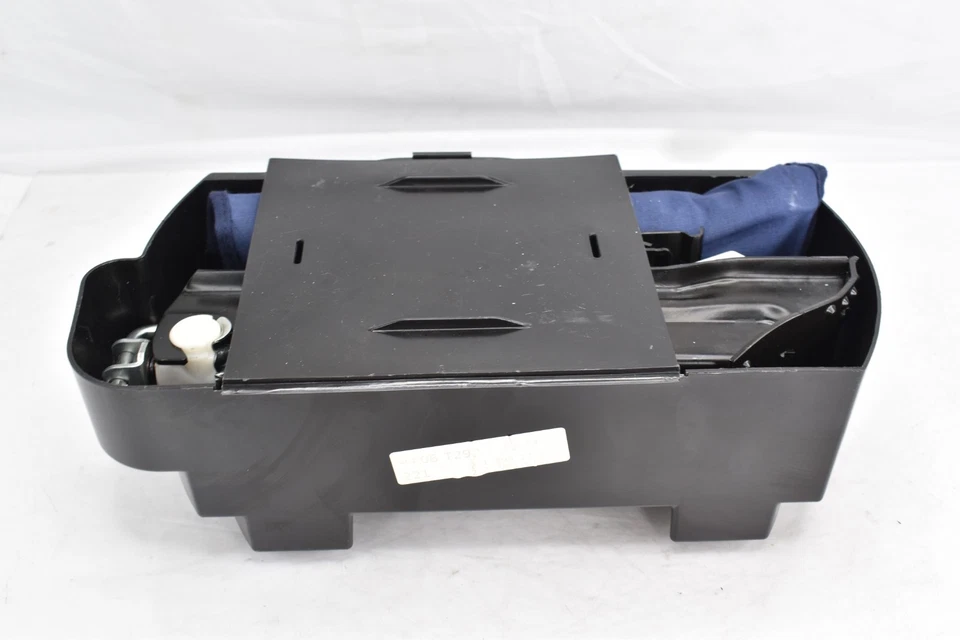 Mercedes S550 S63 AMG 2007-2013 montaje de llave de tuerca de neumático de repuesto A2218980214 Foto 1 de 4