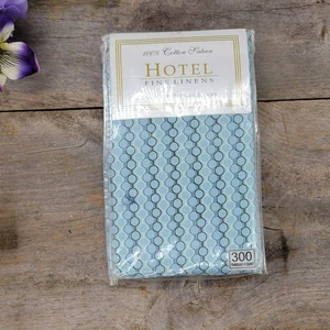Standard Pillowcases 100% Cotton Sateen Blue Geometric Hotel Fine Linens NEW - Picture 1 of 20