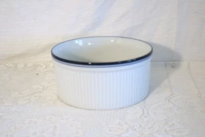 DANSK BISTRO CHRISTIANHAVN BLUE PORTUGAL 7"d Round Ribbed Souffle Bowl - Picture 1 of 3