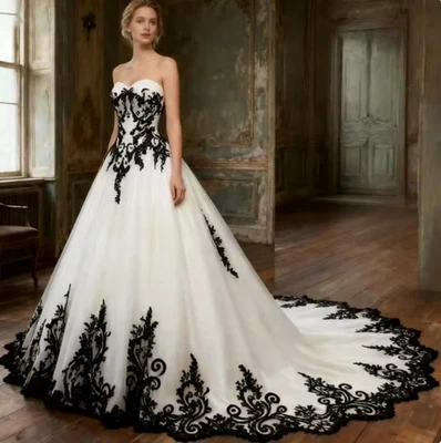 Black And White Vintage Wedding Dress Lace Appliques Court Train A-Line Tulle - Image 1 of 4
