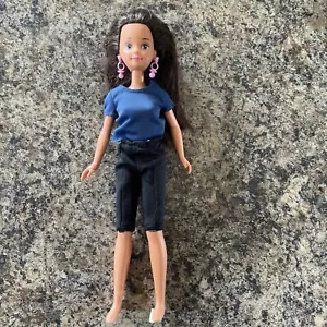 Vintage Mattel Courtney 1987 Skipper Brünette Barbie mit rosa Schnuller Ohrringen - Bild 1 von 6