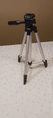 Compact Tripod For Camcorder And Cameras .max Height 3.5ft - Image 1 of 3