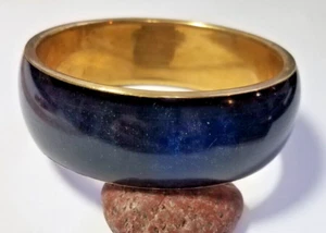 Vintage 1980's Brass Sparkly Blue Enamel Bangle Bracelet Fashion Costume - Imagen 1 de 8