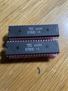 One Z80 based Processor; NEC D780C-1 or Zilog Z80 or Mostek MK3880-4, PDIP40 - Picture 1 of 3