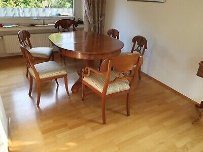 Antik Möbel Gebraucht, Kirschbaum, Tisch Und Vier Stühle  • 2,000€