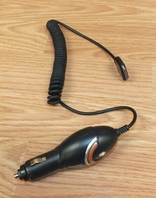 Cargador de coche DC Duracell (DU5212) genuino para iPhones y iPods de generación antigua  Foto 1 de 4