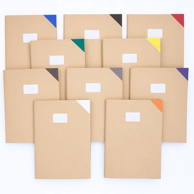 Friendly Fox 10 Heftumschläge aus Papier für Kinder, A4 Hefthüllen Kraftpapier