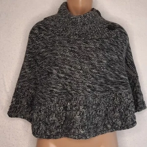 Takeout Poncho Pullover Damen mittel dick Strick schwarz & grau Grannycore Oma - Bild 1 von 11
