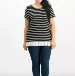 Tommy Hilfiger Black & White Stripe Short Sleeve Pullover Blouse Size L FLAWED - Picture 1 of 11