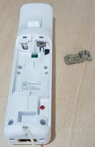 Mando Nintendo Wii Batería Resorte Contacto Original - Imagen 1 de 3